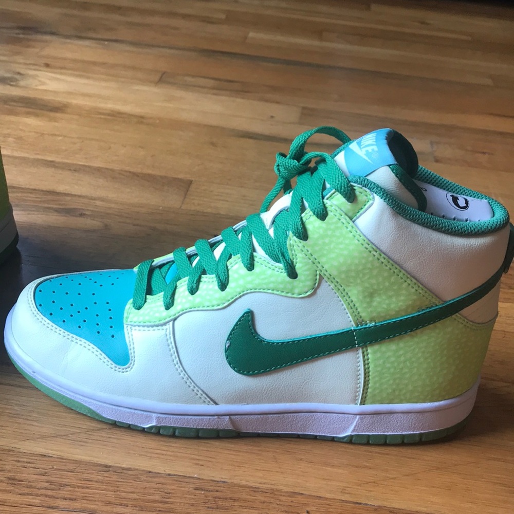Nike dunk Hi glow in the dark